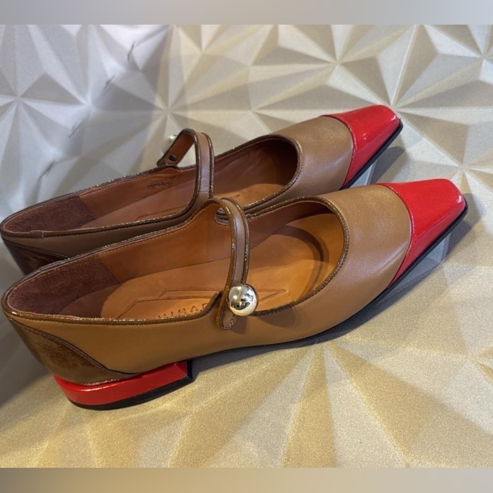 Chie Mihara Brown and Red Pointed Mary Jane Flats NWT